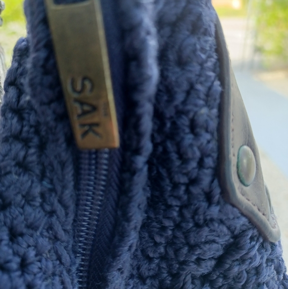 The Sak Navy Crotched w Leather handle Hobo style purse - Picture 2 of 4